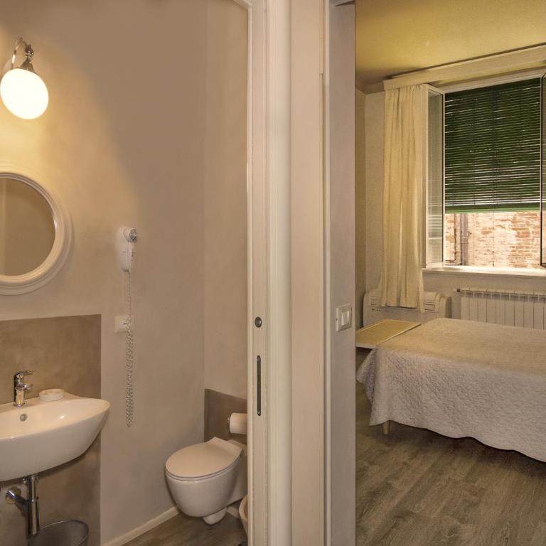 Le Camere di Caterina - Camera Matrimoniale con Bagno Privato - 11