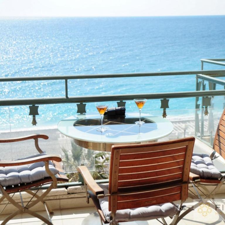 Le Majestic Promenade - Five Stars Holiday House - Appartement - 43