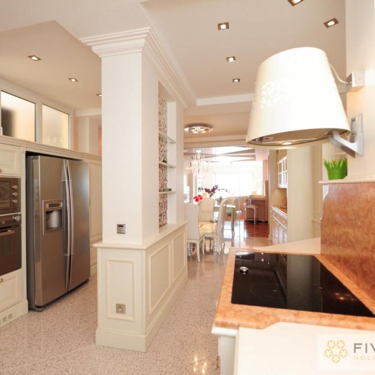 Le Majestic Promenade - Five Stars Holiday House - Appartement - 15