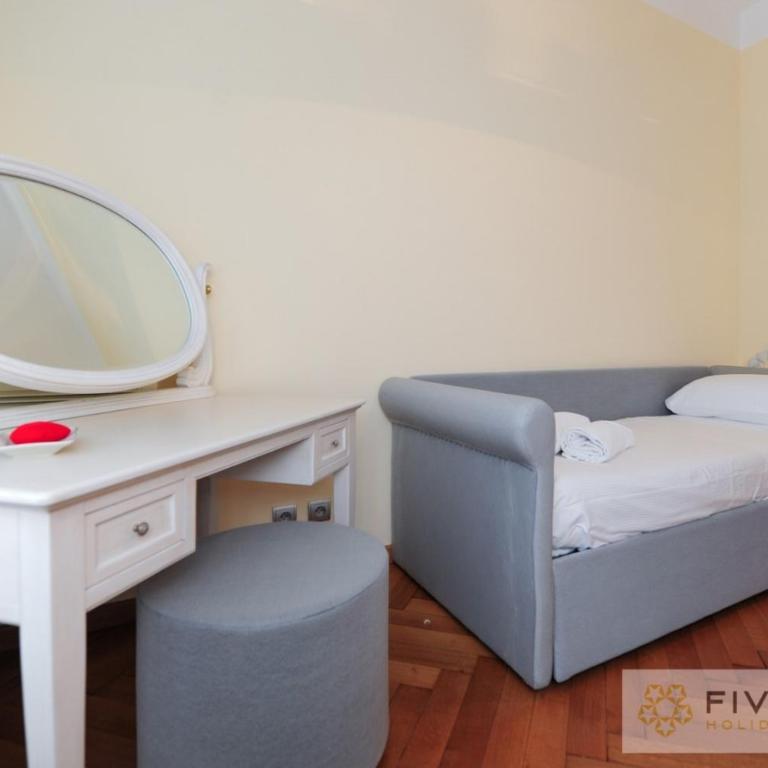 Le Majestic Promenade - Five Stars Holiday House - Appartement - 27