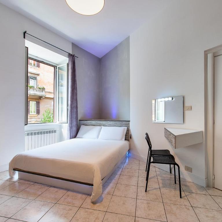 SmooRoomS Roma Ostiense - Deluxe Double Room - 1
