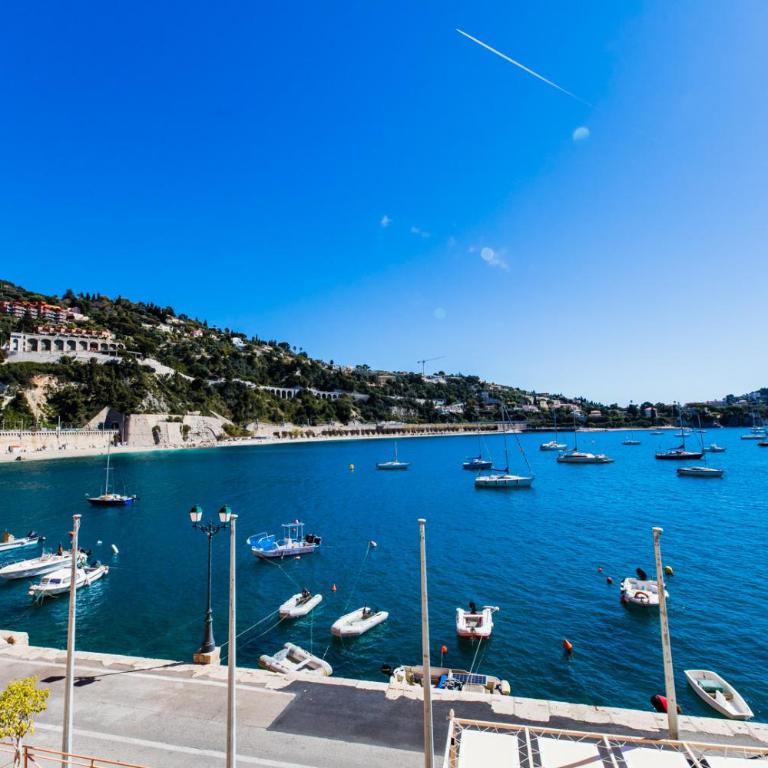 Quai des Marinières AP2015 by Riviera Holiday Homes - Appartement en Duplex - 3