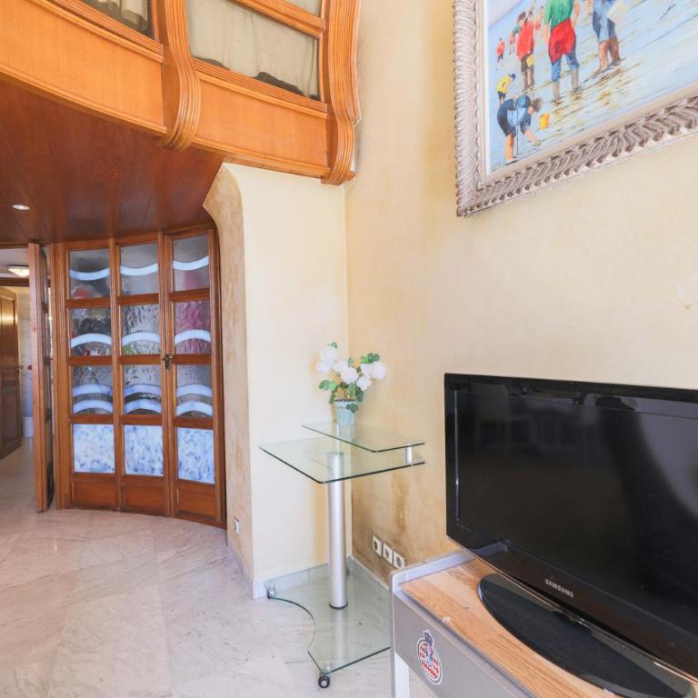 Quai des Marinières AP2015 by Riviera Holiday Homes - Appartement en Duplex - 14