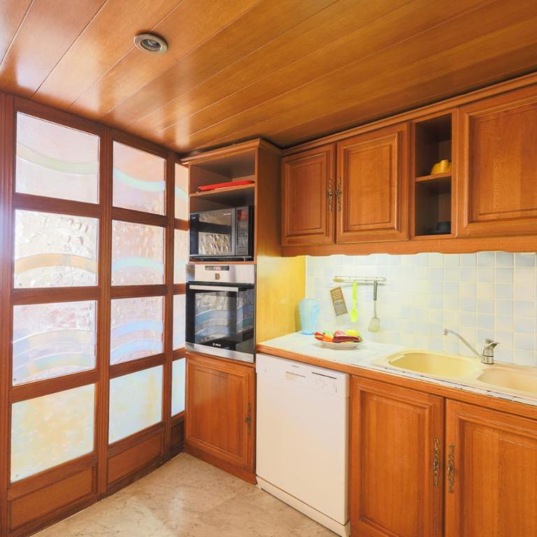 Quai des Marinières AP2015 by Riviera Holiday Homes - Appartement en Duplex - 23