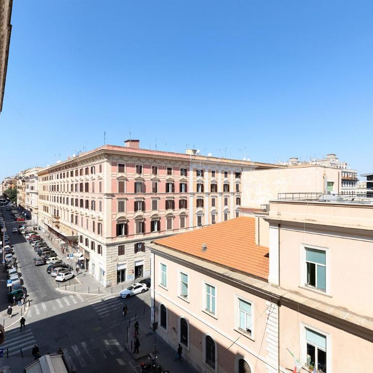 Rome As You Feel - Vittorio Colorful Design Apartment - One-Bedroom Apartment - 12