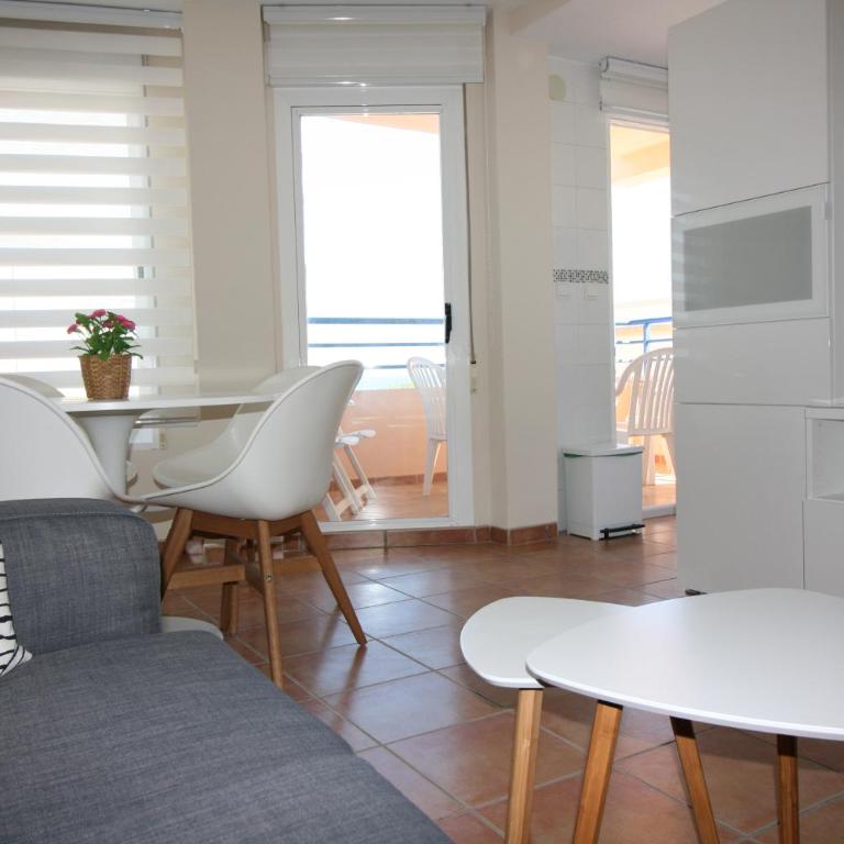Apartamento con piscina y vistas al mar Aguamarina 36 - Apartamento de 3 dormitorios - 9