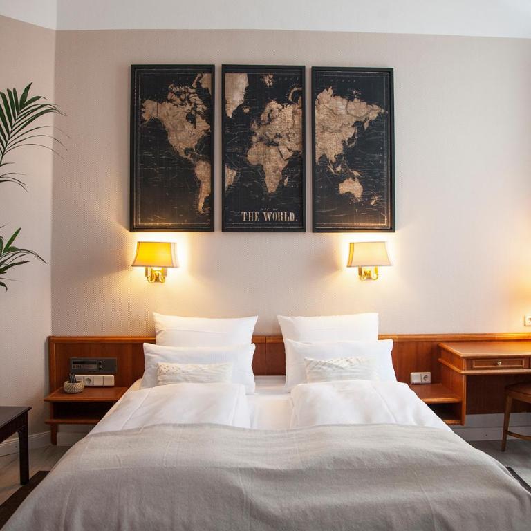 Boutique Hotel Krone München - Charming Comfort with view - 1
