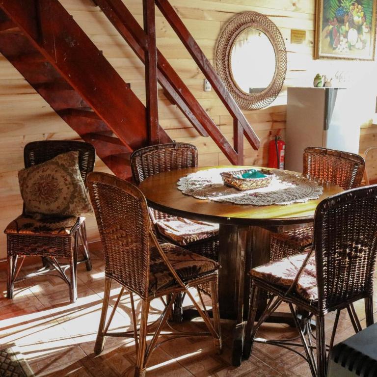Cabañas Los Tilos - Two-Bedroom House - 9
