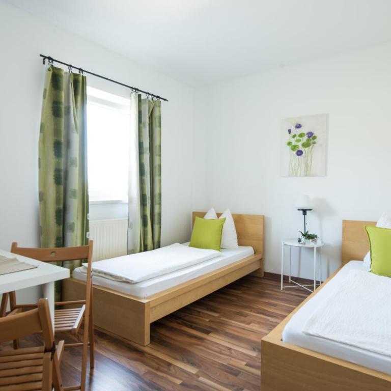 Pension Rosenhof - Standard Zweibettzimmer - 2