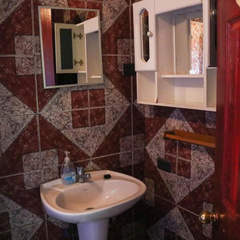 Cabañas Los Tilos - Four-Bedroom House (9 Adults) - 4