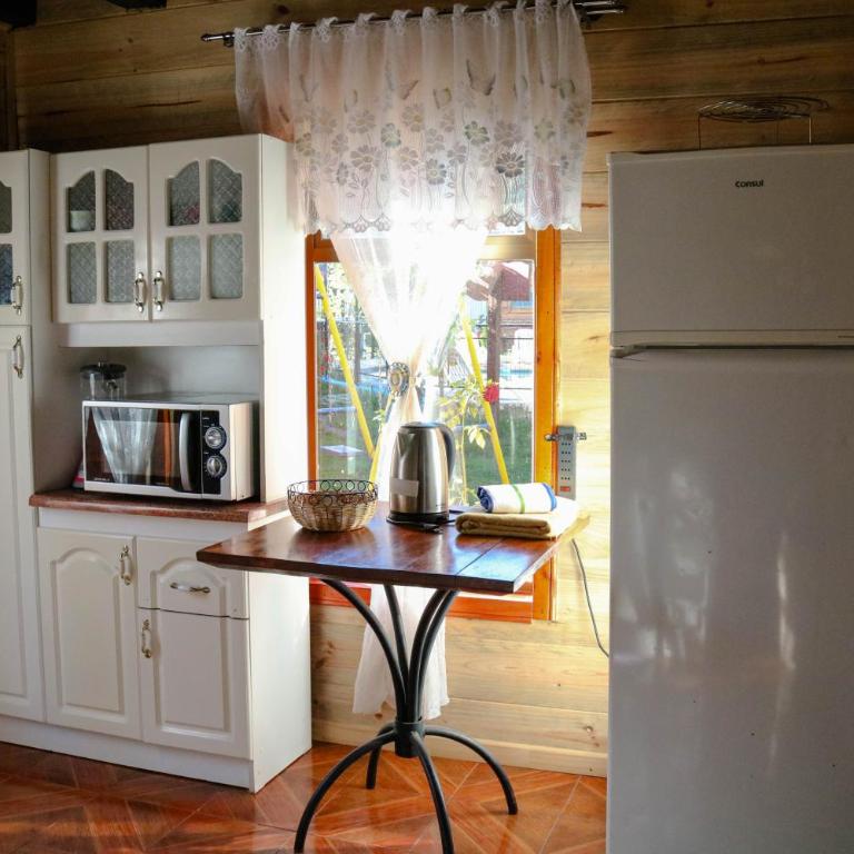 Cabañas Los Tilos - Four-Bedroom House (9 Adults) - 11