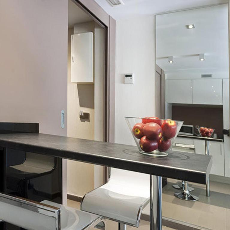 Barcelona Fifteen central Aparthotel - Deluxe Double Room - 15