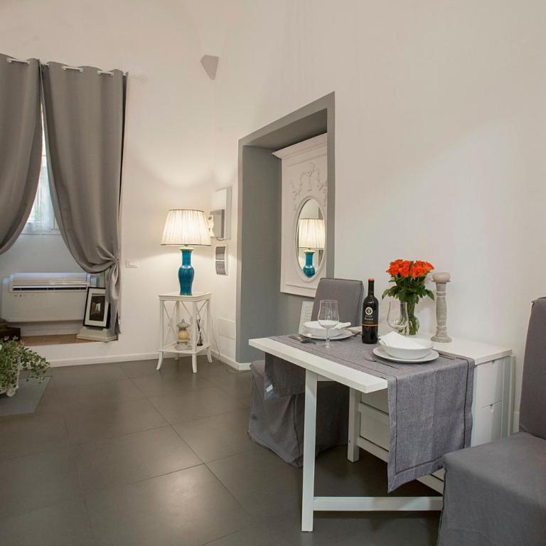La Casa Bianca - Apartment - Split Level - 10