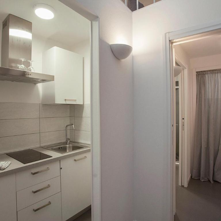 La Casa Bianca - Apartment - Split Level - 6