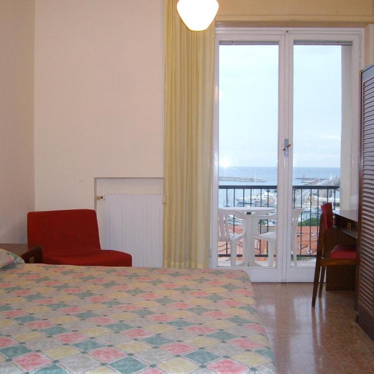 Hotel Robinia - Camera Matrimoniale/Doppia con Letti Singoli con Vista Mare - 17