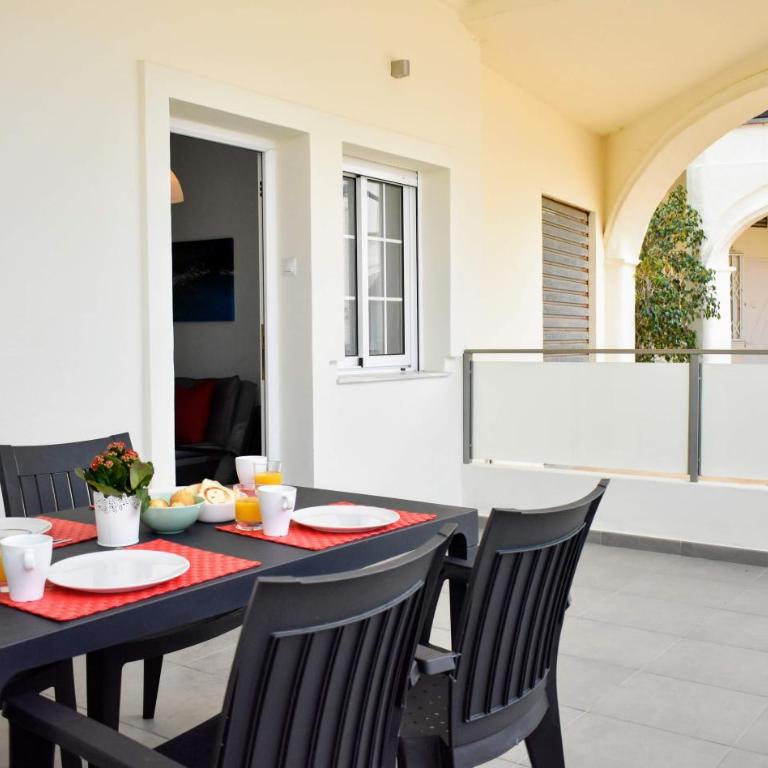 Seaside Marina Apartment - Apartamento con terraza - 3