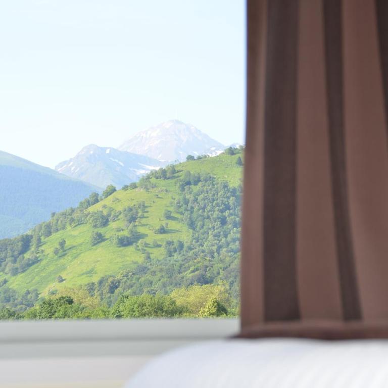 Carré Py' Hôtel - Camera Matrimoniale Comfort con Vista Montagna - 1