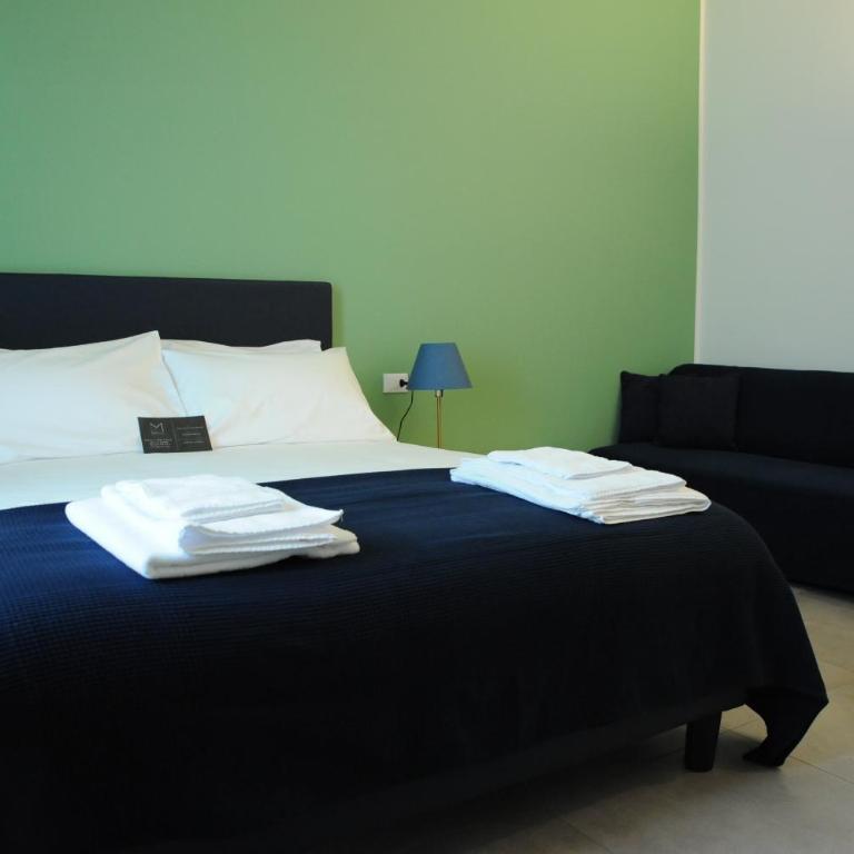 Milano Dreams - Double Room with Private Bathroom - 11