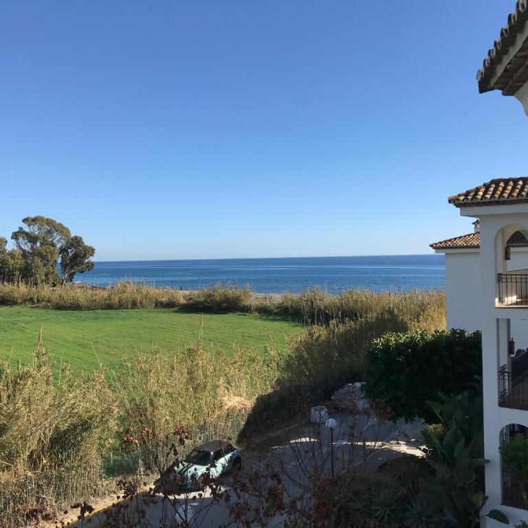 Marbella - Estepona beach frontline apartment - Apartamento de 2 dormitorios - 9