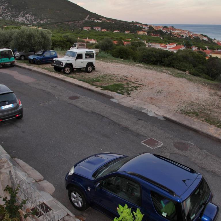 Casa Pireddu - Appartamento con 2 Camere da Letto - 17