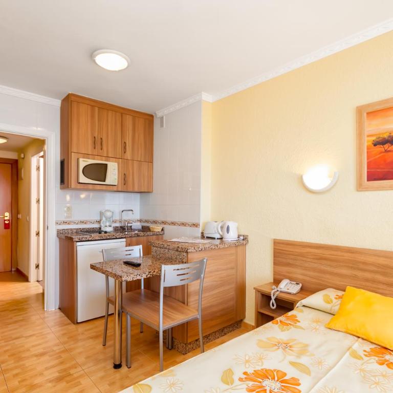 Apartamentos Stella Maris - Marcari SL - Estudio con vistas frontales al mar (2 adultos) - 11