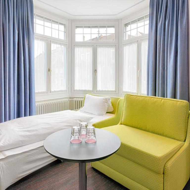 Hotel Drei Könige Luzern - Standard Dreibettzimmer - 3