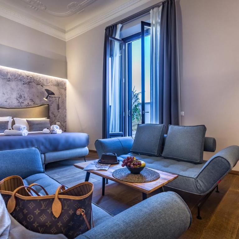 Palazzo dei Conti Residenza d'Epoca - Junior Suite con Balcone - 3