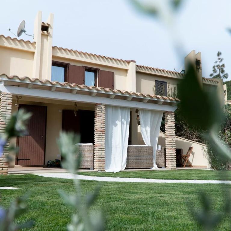 VILLA SA PERDA COSTA REI - Three-Bedroom Villa - 8