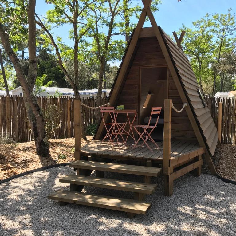Camping Les Genêts - Cabane - 7