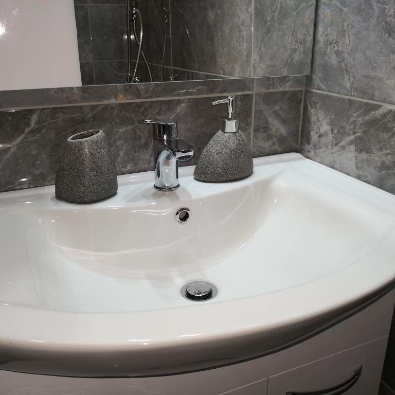 Zemunella Guest House - Studio Apartment - 13