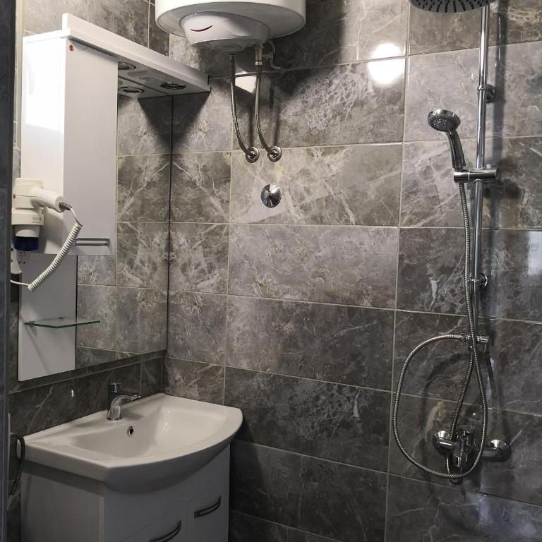 Zemunella Guest House - Studio Apartment - 12