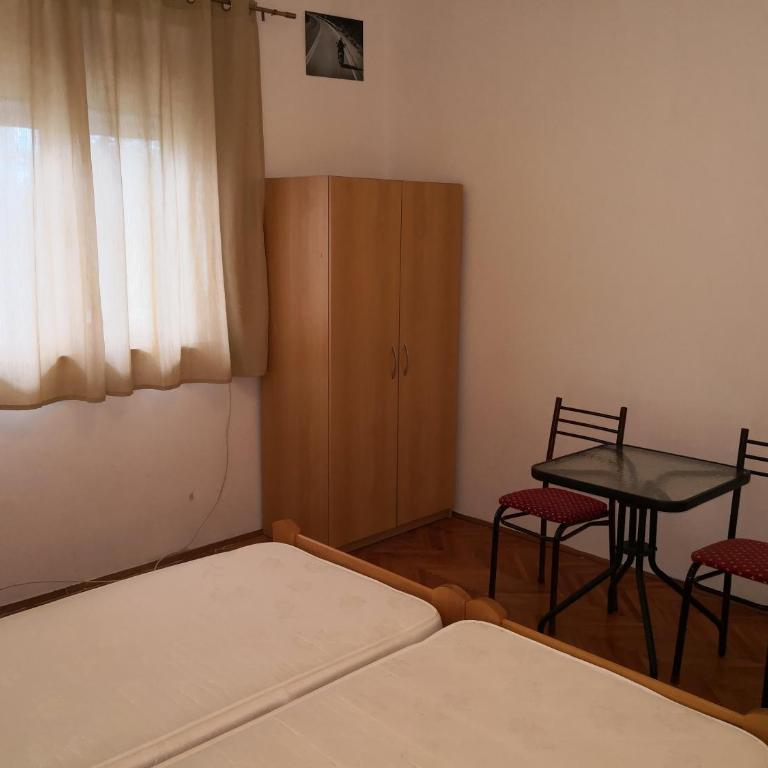 Zemunella Guest House - Large Double Room - 21
