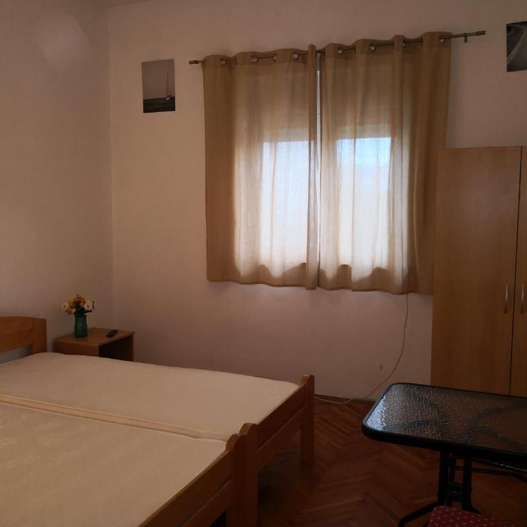 Zemunella Guest House - Large Double Room - 20