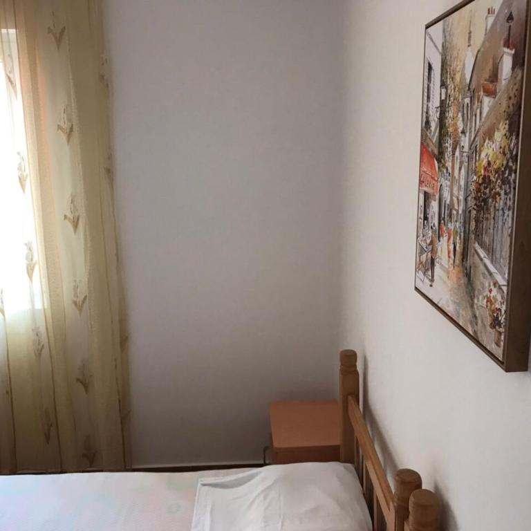 Apartmani Franeta Budva - Dvokrevetna Soba s Bračnim Krevetom/Zasebnim Krevetima i Kupatilom - 19