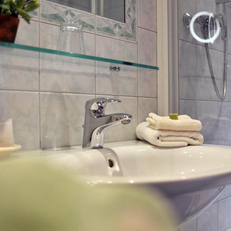Pension Alwin - Doppelzimmer - 3