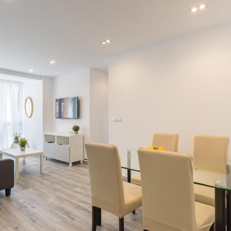 Berlanga, apartamento en el centro - Three-Bedroom Apartment - 9
