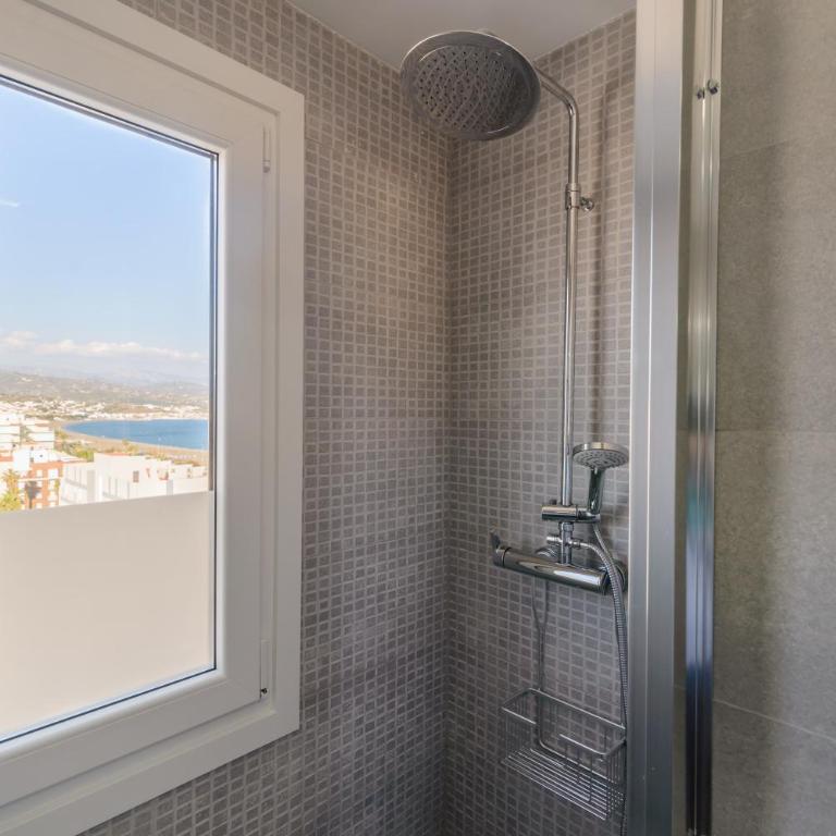 ÁTICO CON VISTAS ESPECTACULARES AL MAR - Apartamento de 2 dormitorios - 22