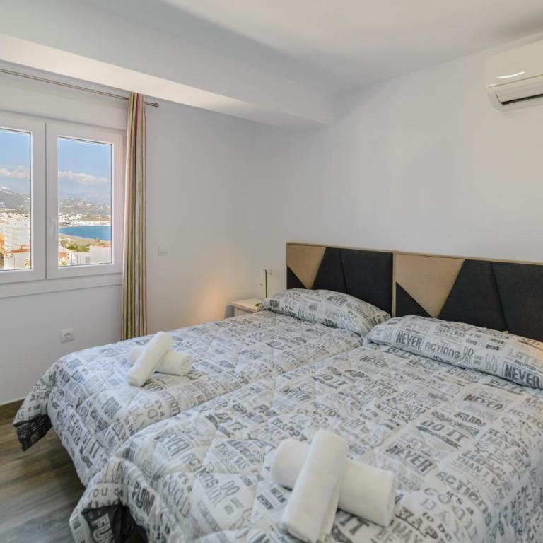 ÁTICO CON VISTAS ESPECTACULARES AL MAR - Apartamento de 2 dormitorios - 17