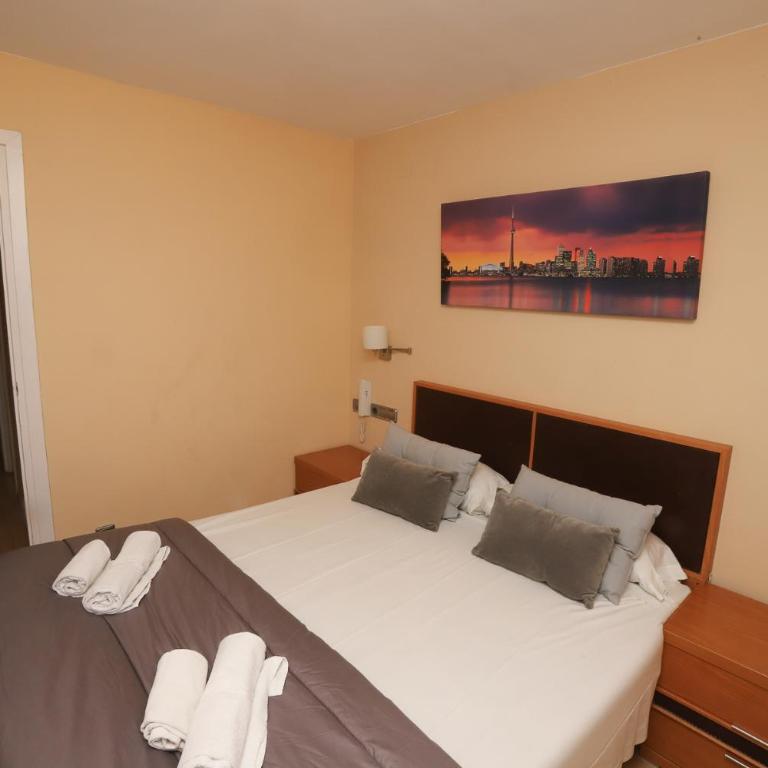 DIFFERENTFLATS Rubens - Apartamento Dúplex de 2 dormitorios con vistas al mar - 7