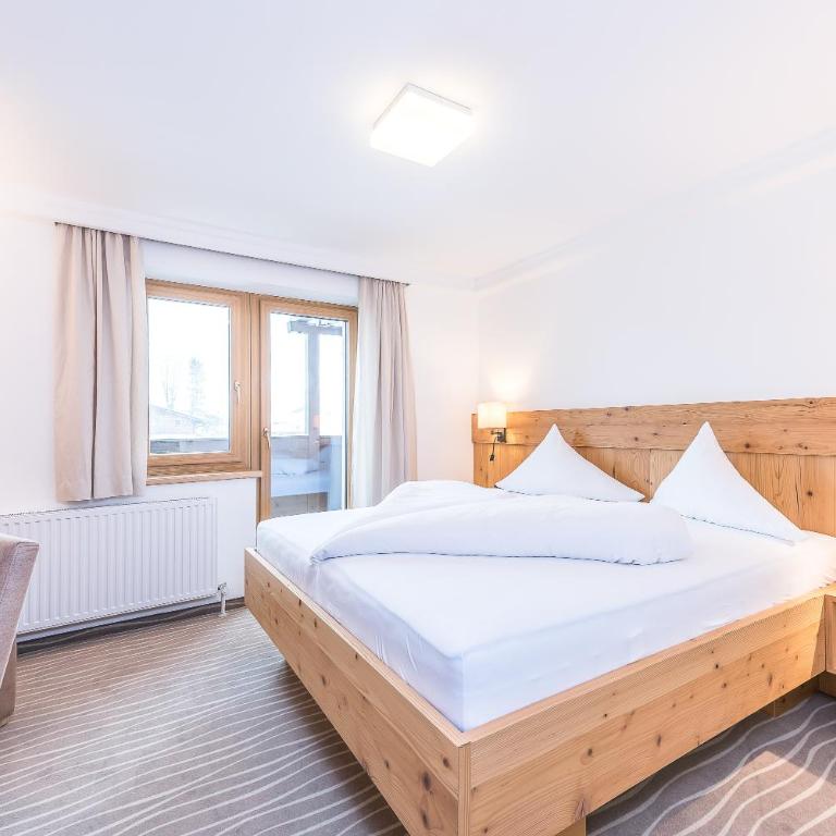 Pension Restaurant Dorfalm - Doppelzimmer mit Balkon - 7