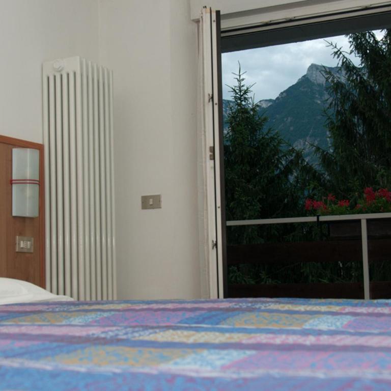 Hotel Dolomiti - Camera Matrimoniale/Doppia con Letti Singoli - 3