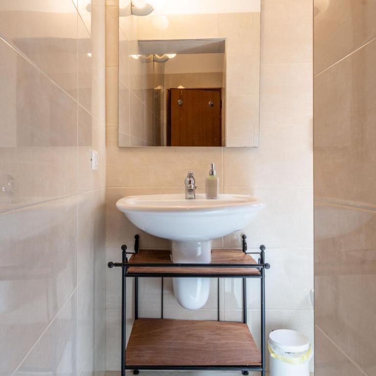 Casa Corto M altese - Appartamento con 2 Camere da Letto - 13
