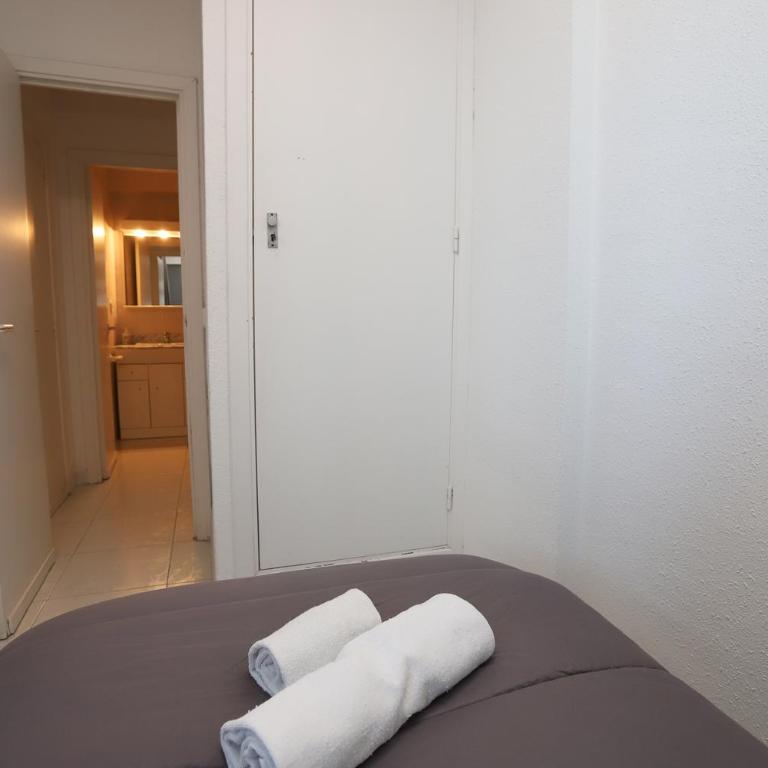 DIFFERENTFLATS Bello Horizonte - Four-Bedroom Apartment with Sea View - 14