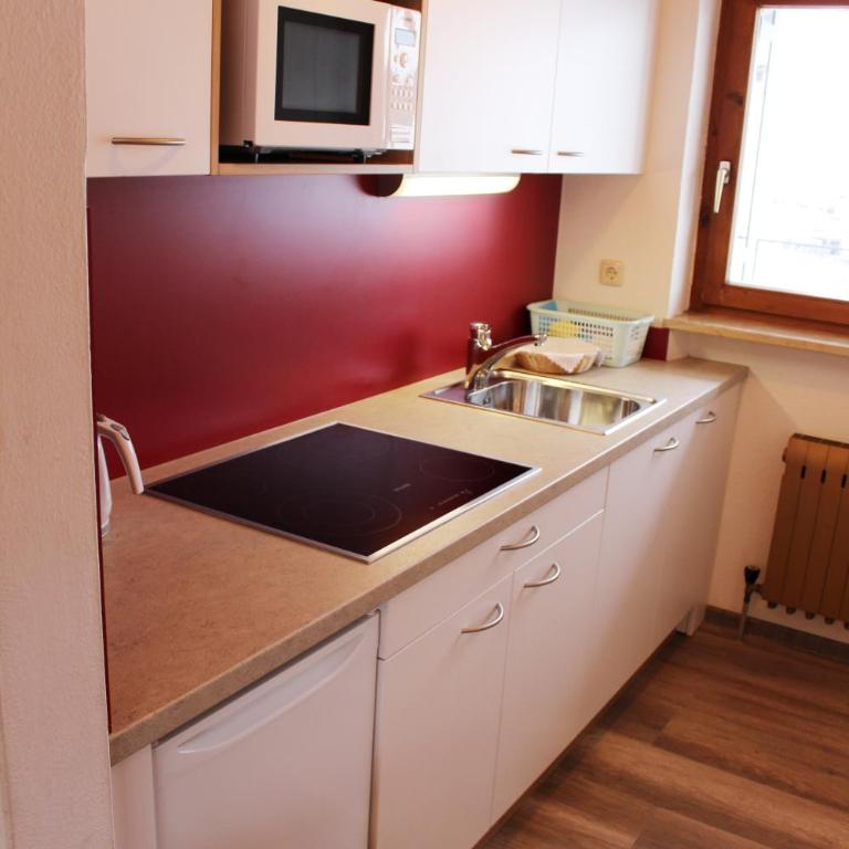 Sunshine Appartements - Apartment with Mountain View - House 2 - 8