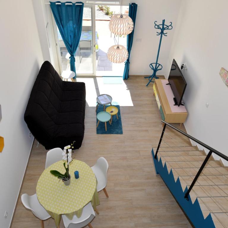 Sous Les Pins gîtes et chambres d'hôtes - Maison 1 Chambre - 31