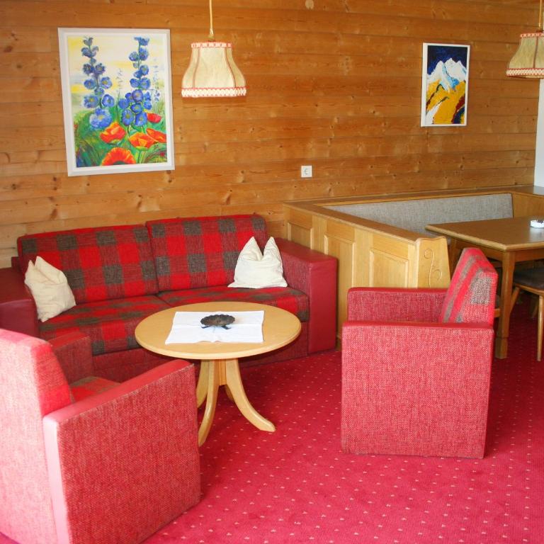 Sunshine Appartements - Apartment with Mountain View - House 2 - 5