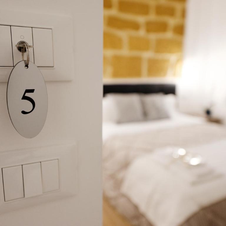 Gocce di Girgenti - comfort suites - Camera Deluxe - 12