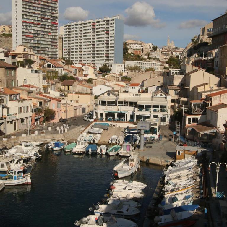 Stud terras Ville Corniche 2 pers stat gratuit rue Modif suivt possib et accord exclusif - Studio avec Terrasse - 28