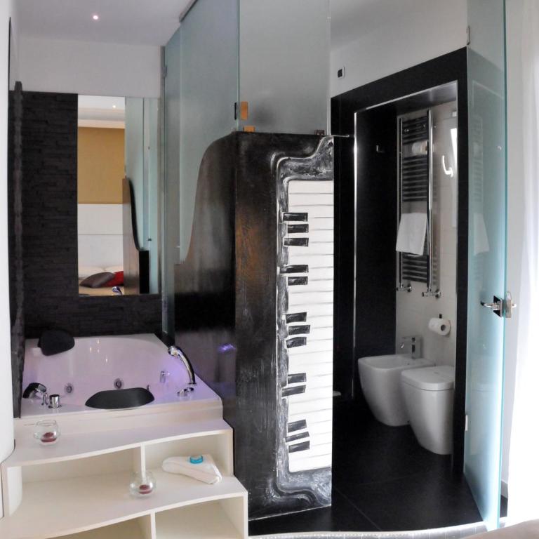 Jazz Style - Chambre Double de Luxe avec Baignoire Spa - 15