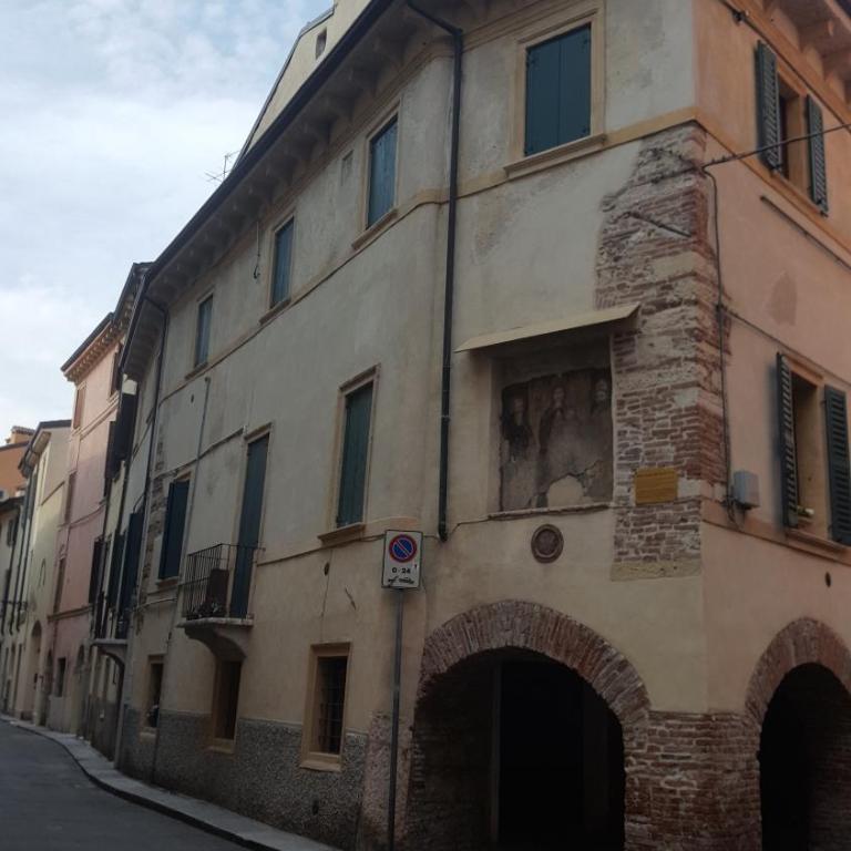 La Casa sui Portici - Appartamento su 2 Livelli - 34